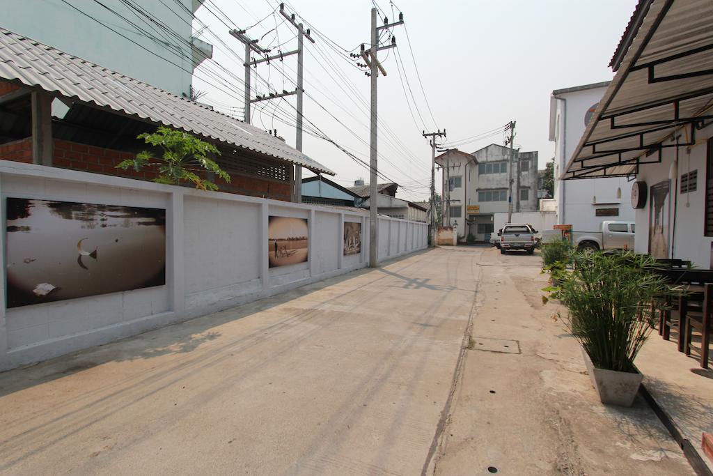 Zzhouse Hotel Chiang Mai Exterior foto