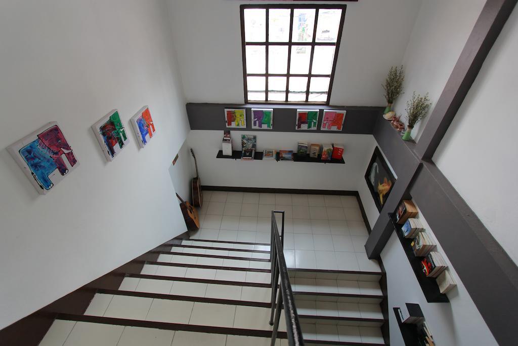 Zzhouse Hotel Chiang Mai Exterior foto