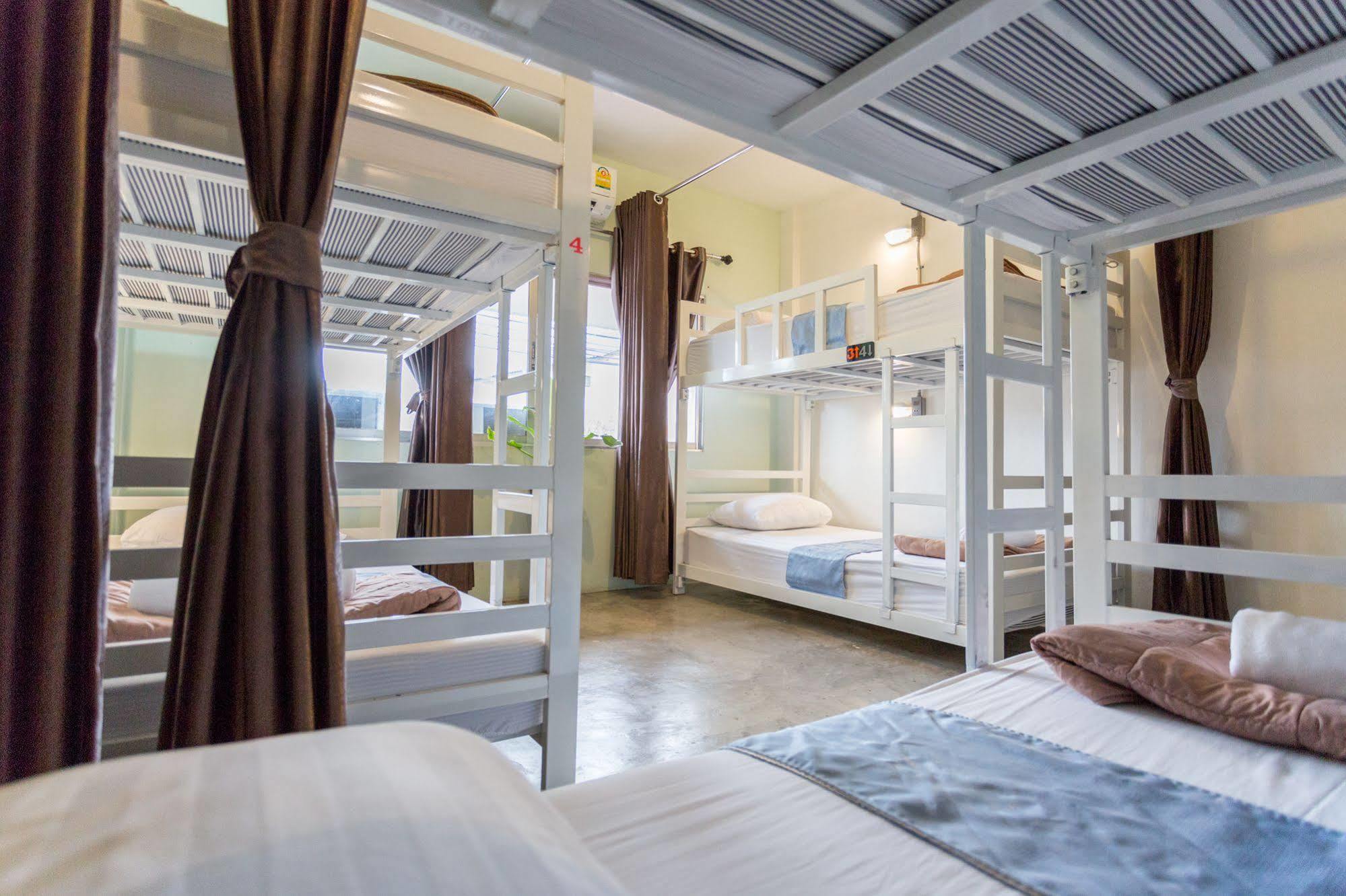 Zzhouse Hotel Chiang Mai Exterior foto